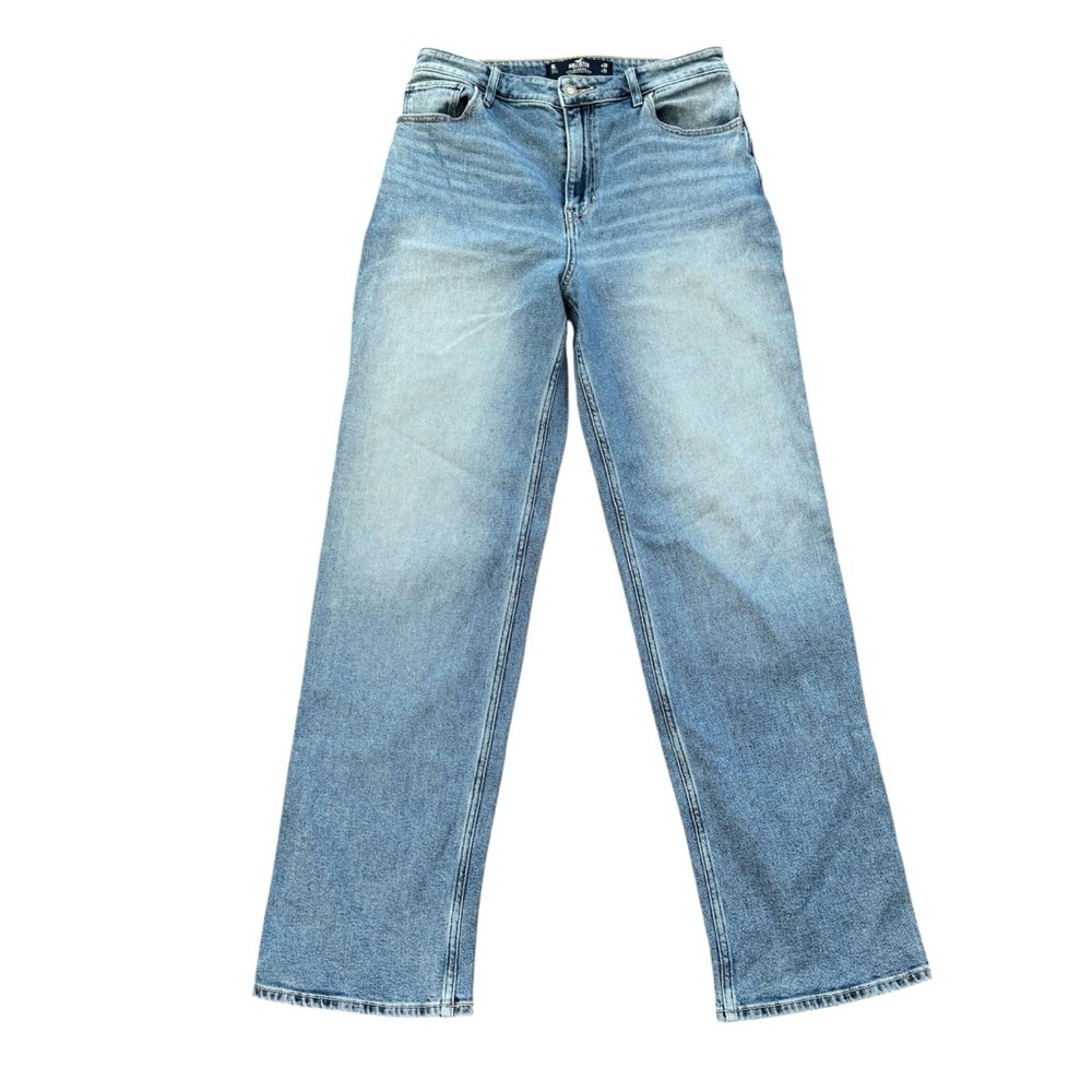 Hollister Women’s Ultra High-Rise Dad Jeans Size 9L/W29 Distressed Med Blue Wash